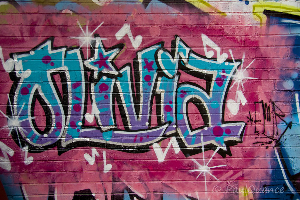 Detail Olivia Graffiti Nomer 17
