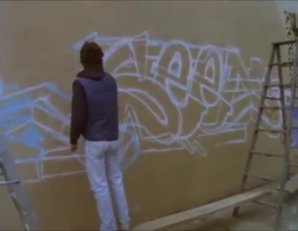 Detail Outline Store Graffiti Nomer 34