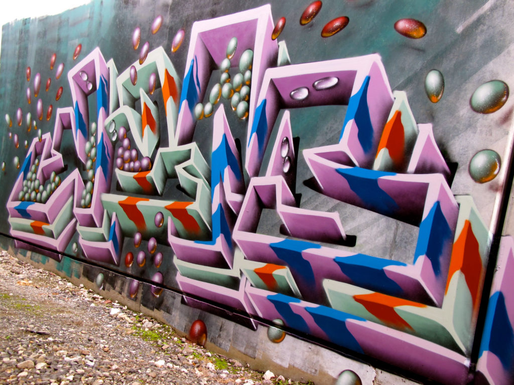 Detail Pembuat Graffiti Disebut Nomer 27