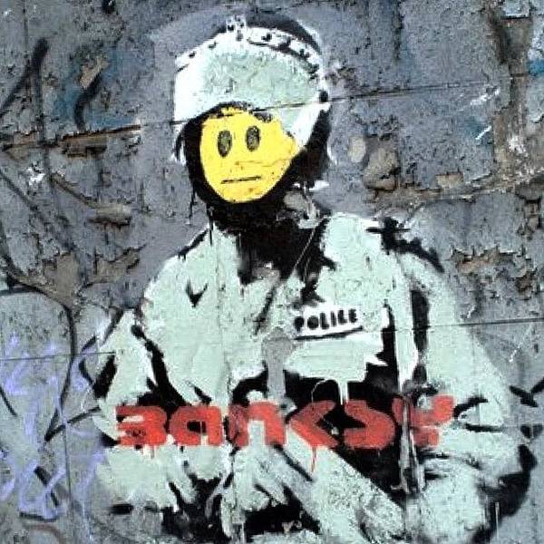 Detail Printable Graffiti Stencils Banksy Nomer 23