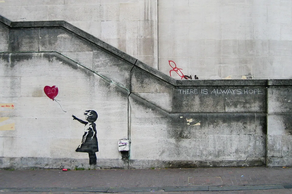Detail Queen Graffiti Stencil Nomer 52