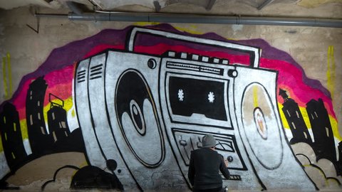 Detail Radio Graffiti Nomer 48