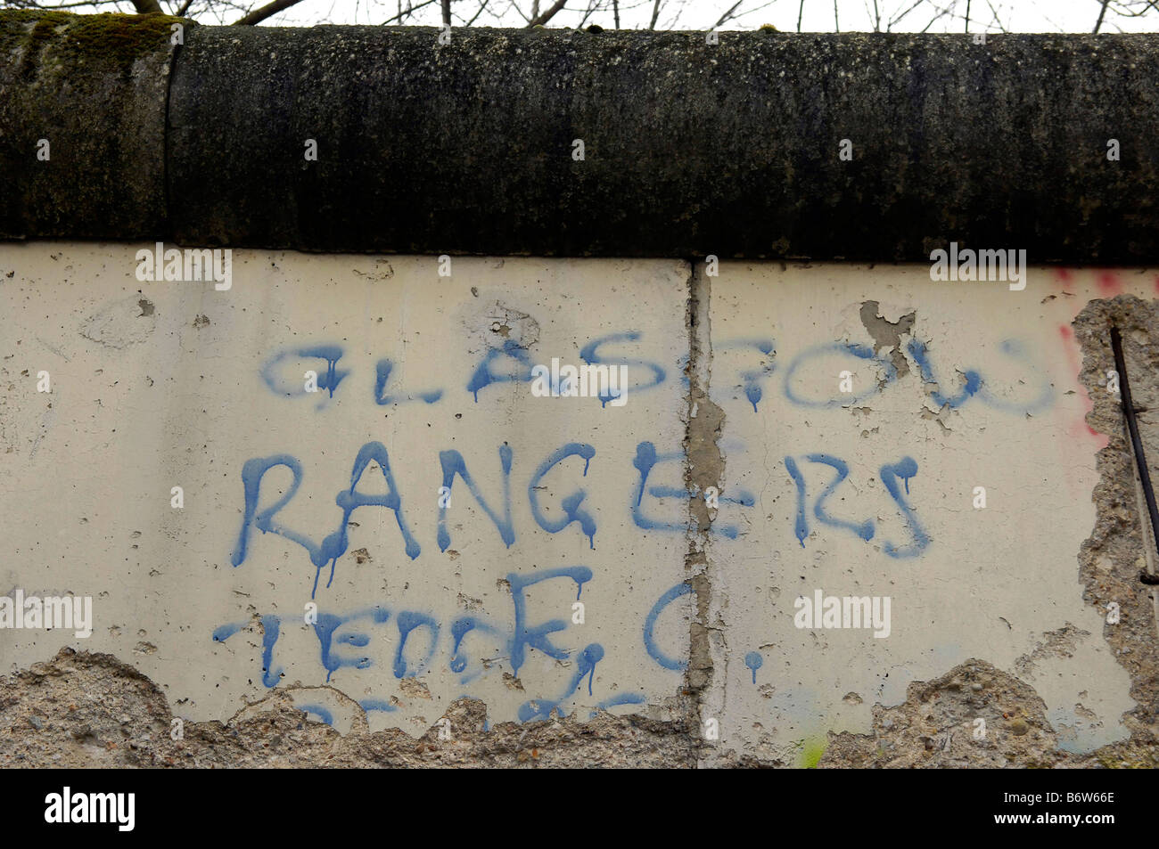 Detail Rangers Graffiti Nomer 9