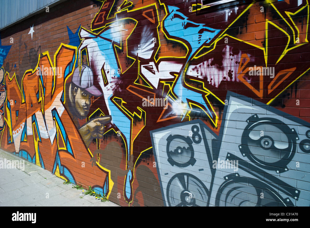 Detail Rap Graffiti Nomer 43