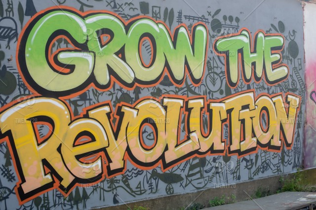 Detail Revolution Graffiti Nomer 23