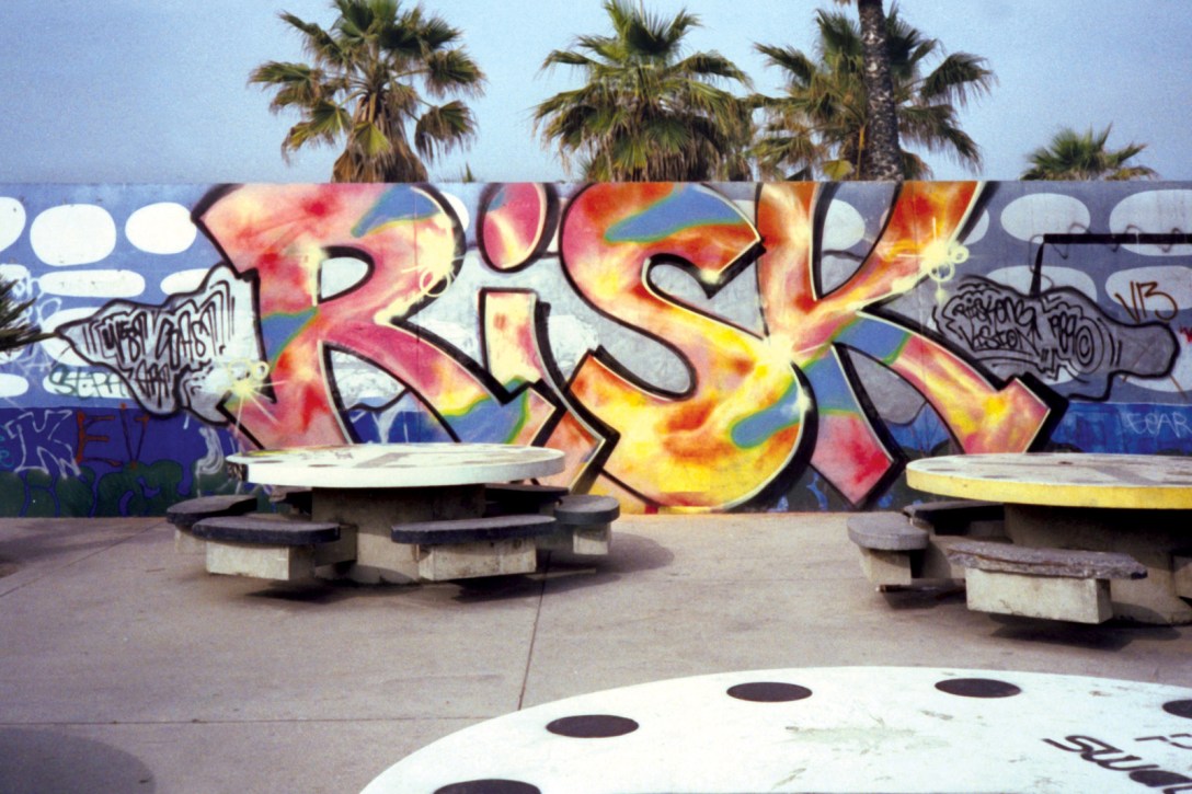 Detail Risk Graffiti Nomer 38