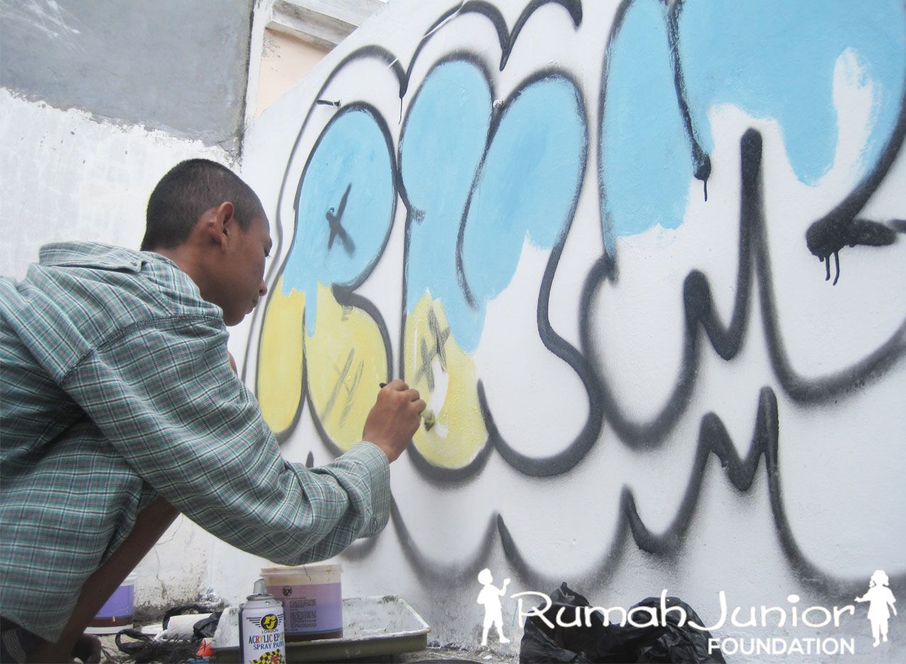 Detail Rumah Graffiti Nomer 44