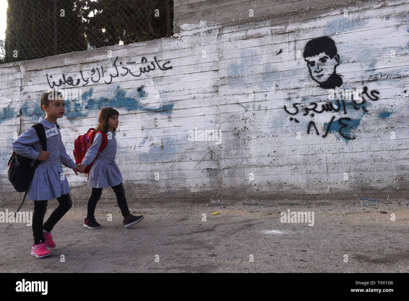Detail School Children Graffiti In Syria Nomer 22