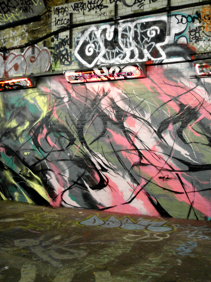 Detail She One Graffiti Nomer 12