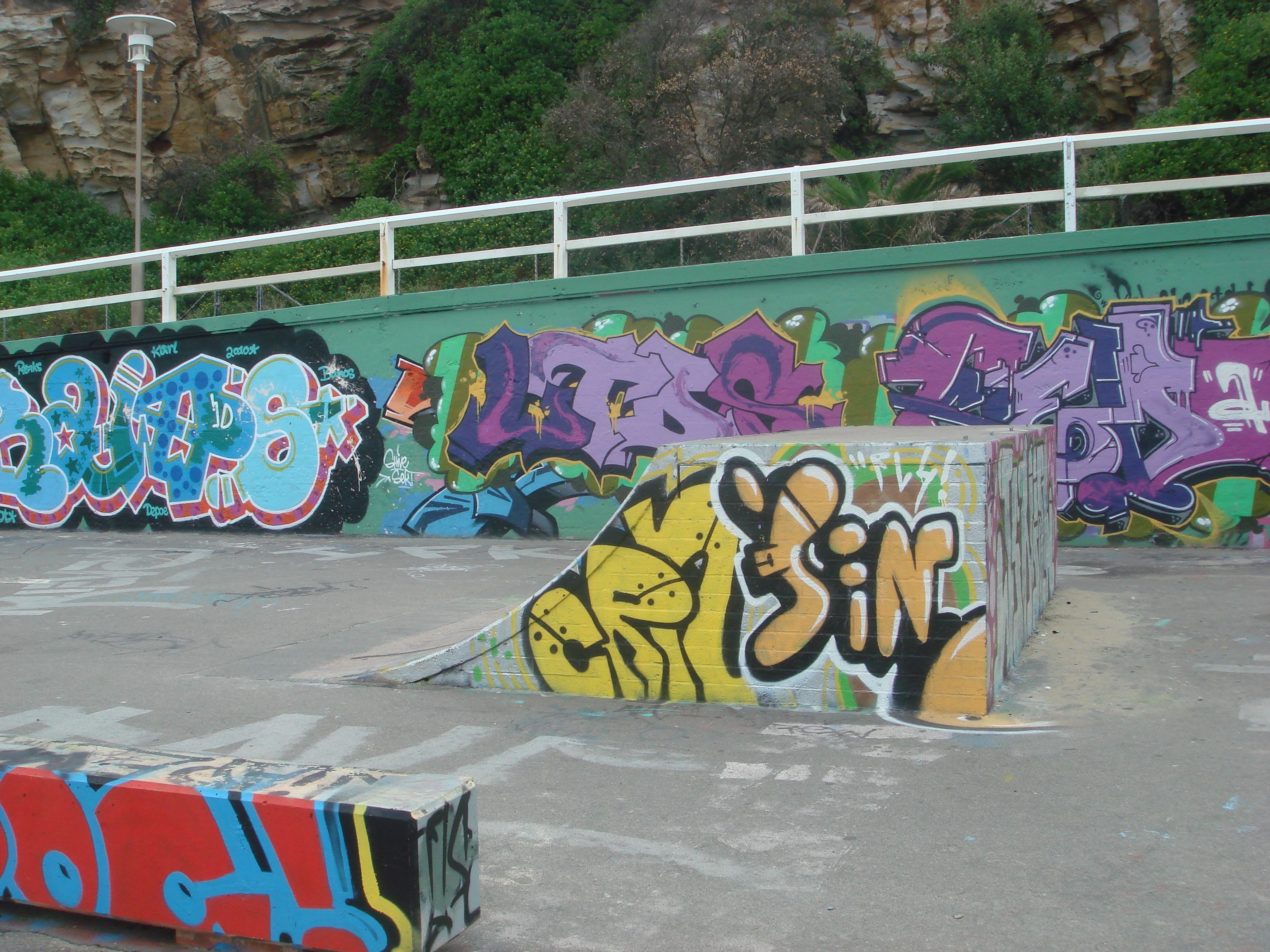 Detail Skatepark Graffiti Nomer 23