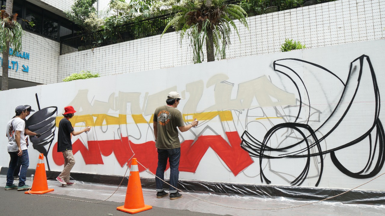 Detail Sketsa Graffiti Anak Farmasi Nomer 30