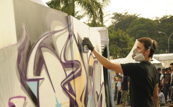 Detail Smp Harapan 2 Graffiti Nomer 21