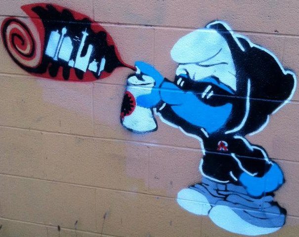 Detail Smurf Graffiti Nomer 28