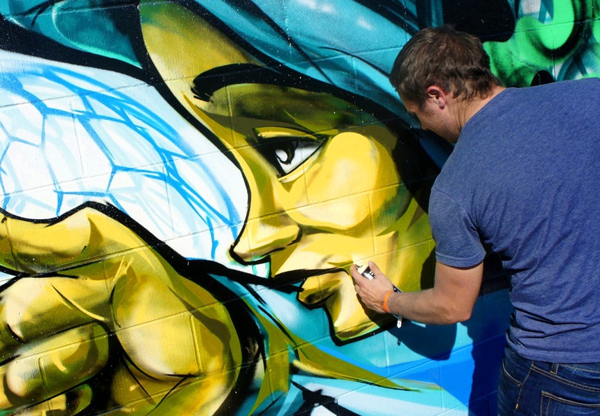 Detail Sofles Graffiti Nomer 9