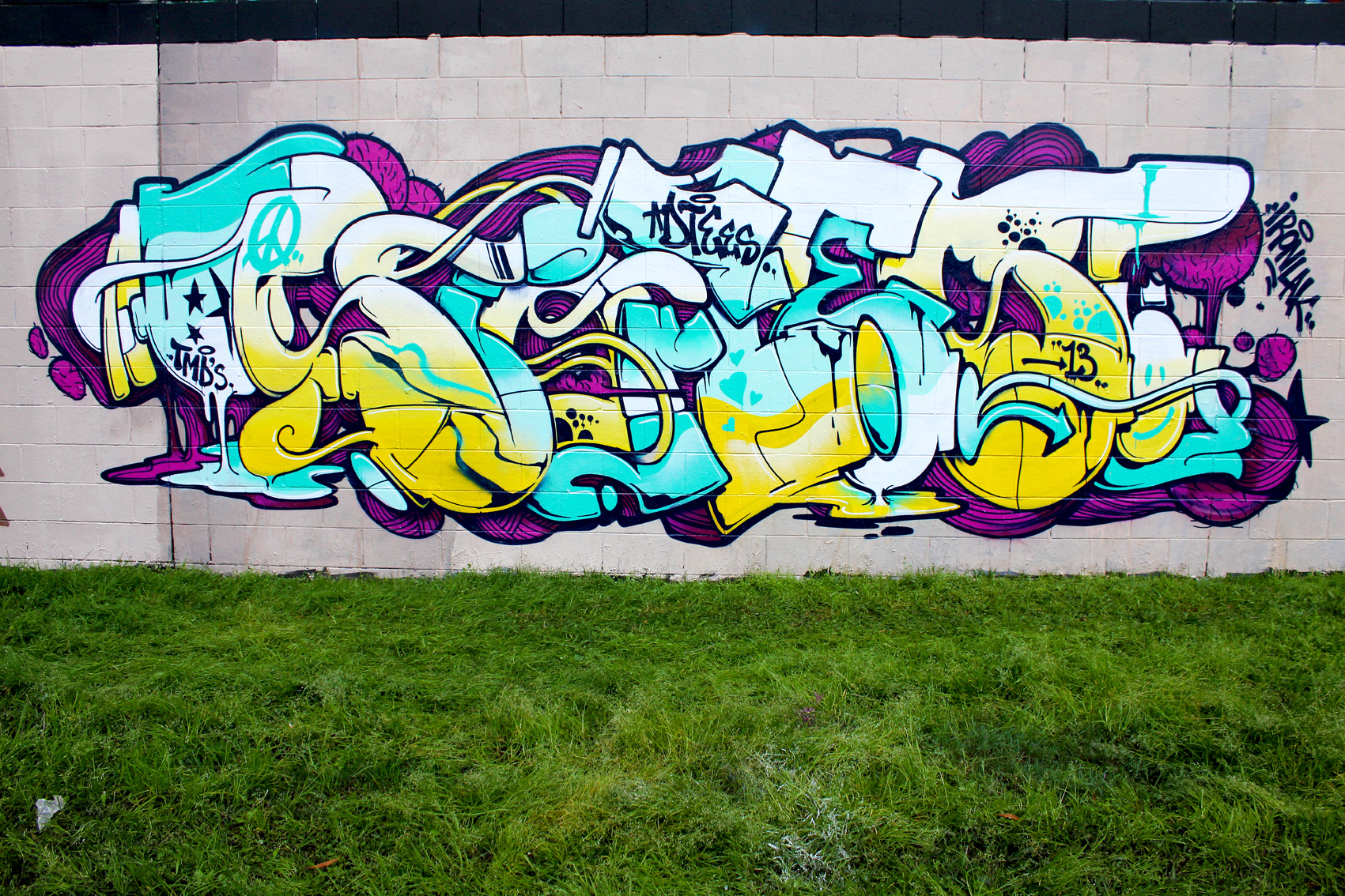 Detail Sofles Graffiti Nomer 15