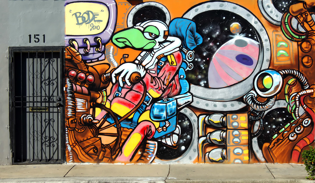 Detail Space Graffiti Nomer 10