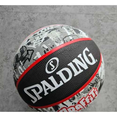 Detail Spalding Graffiti Nomer 45