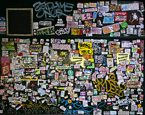 Detail Sticker Graffiti Wall Nomer 22