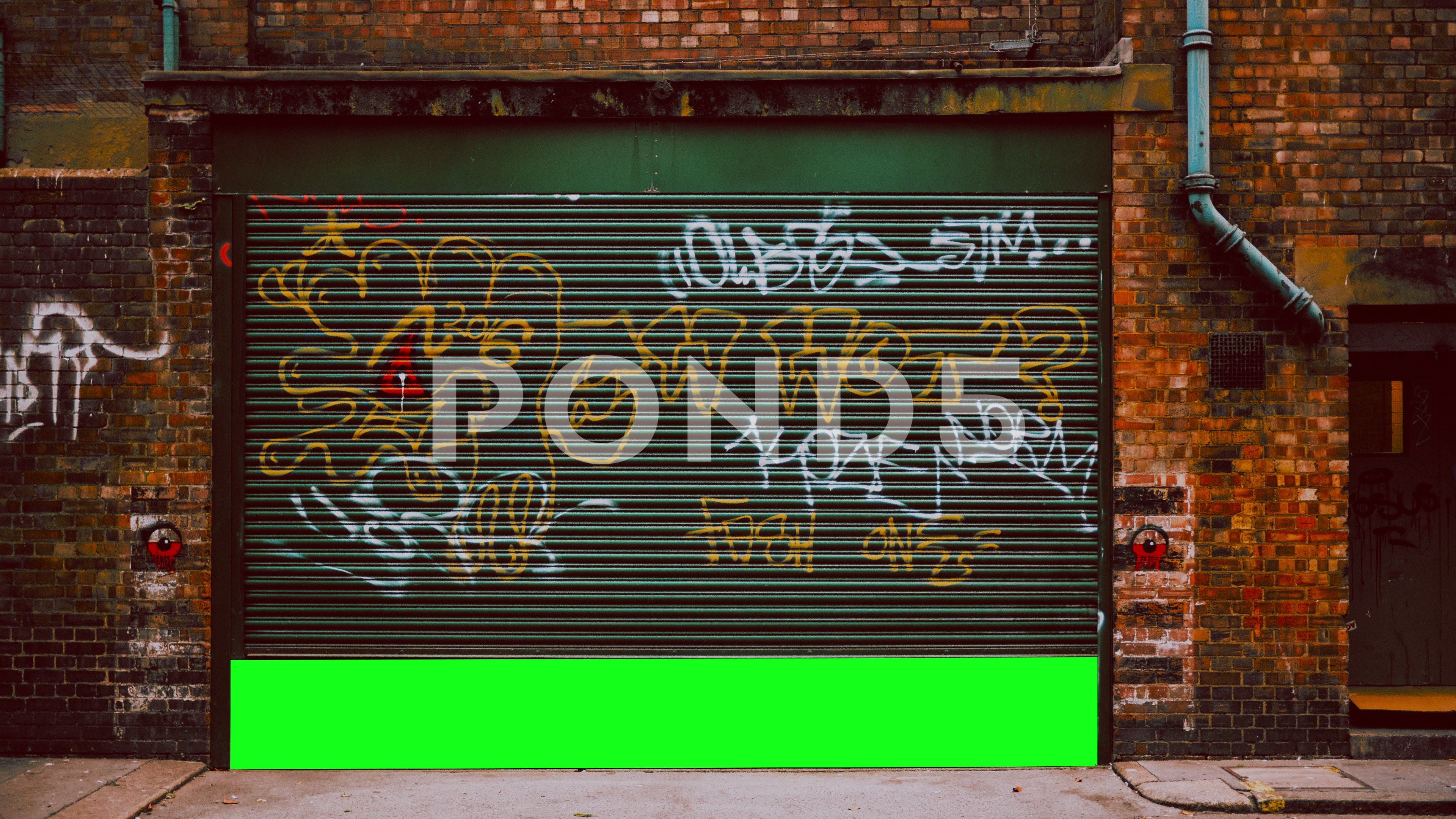 Detail Street Graffiti Green Screen Nomer 11
