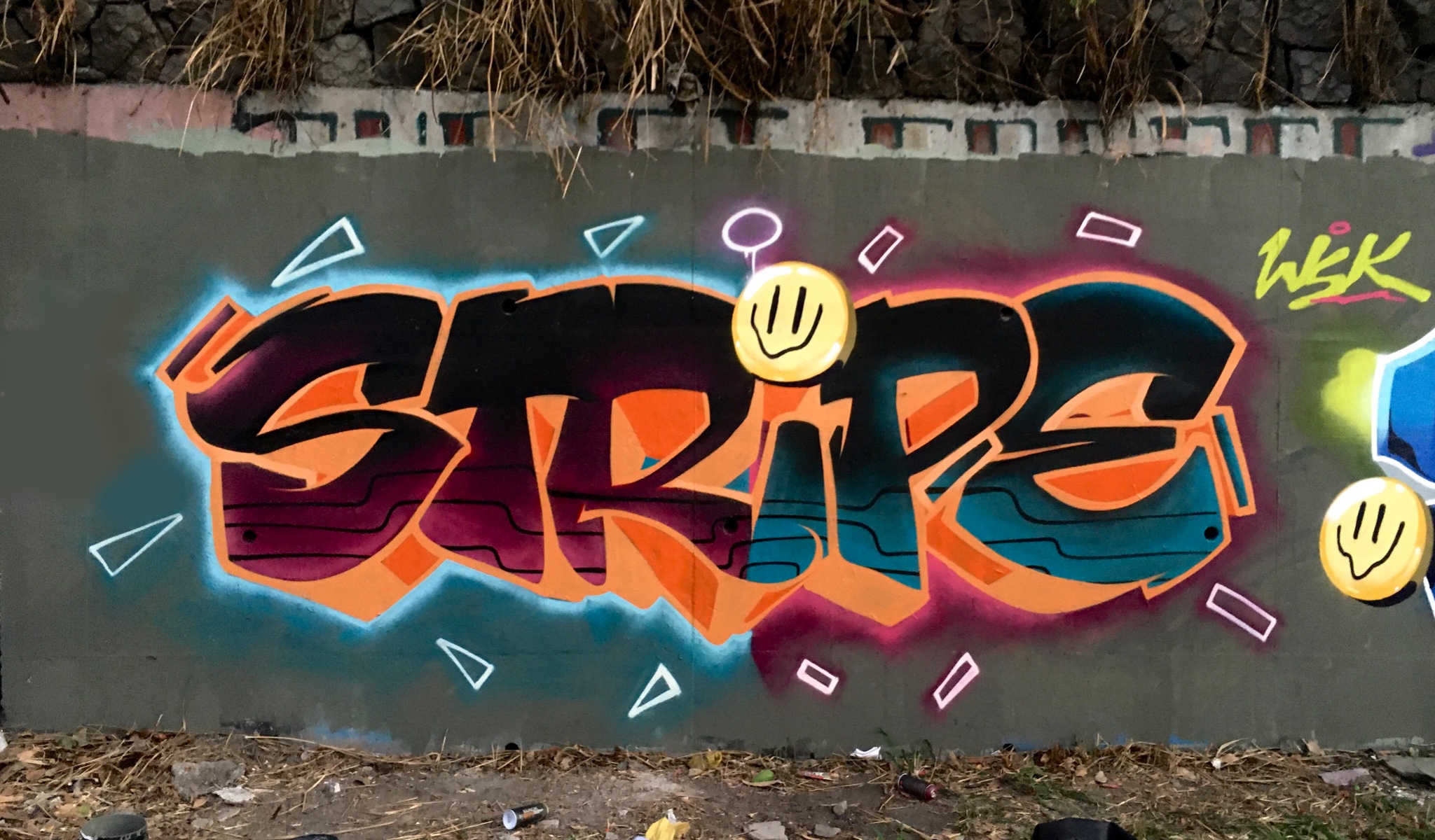 Detail Striping Graffiti Nomer 59