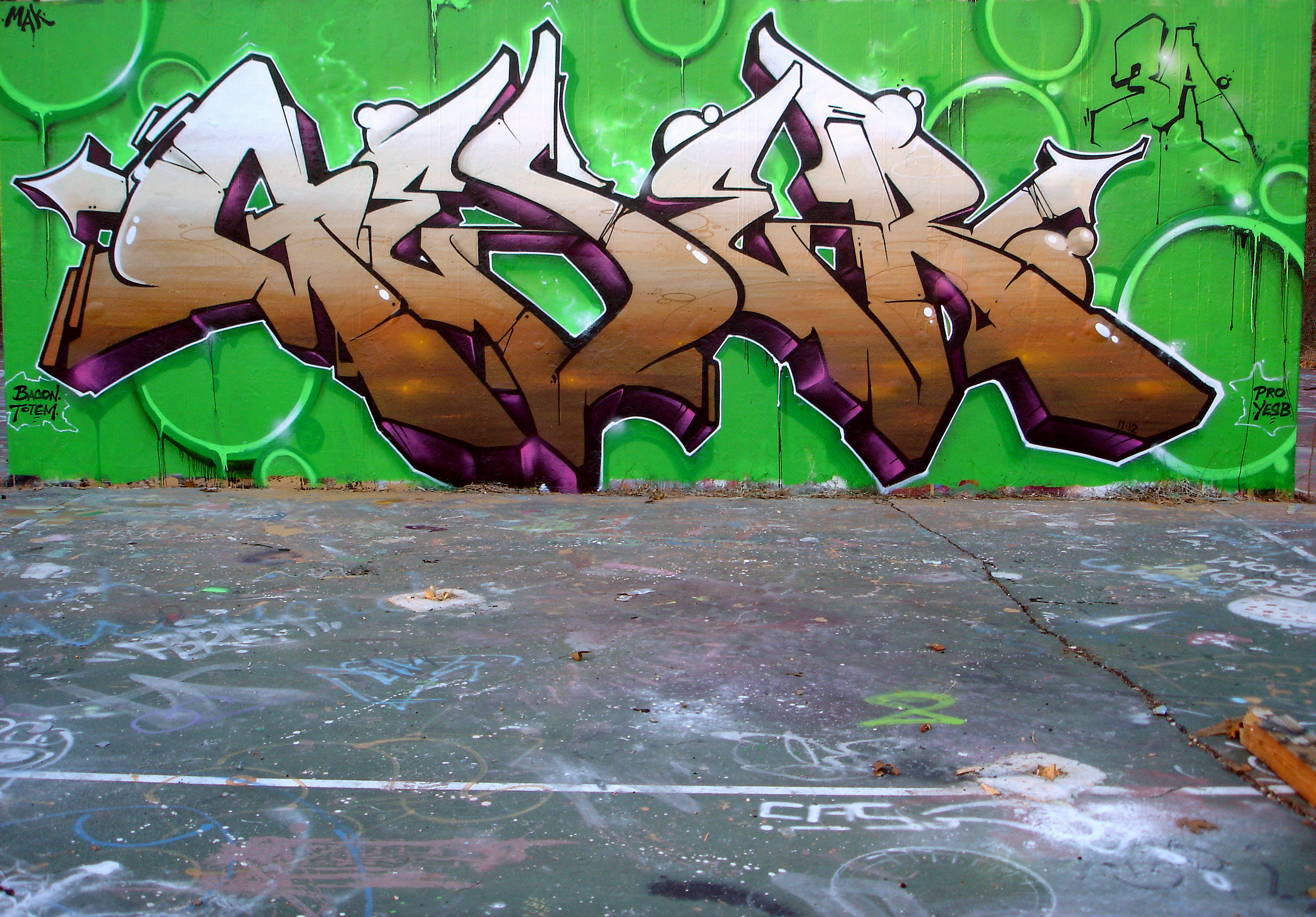 Detail Tag Graffiti Straight Edge Nomer 16