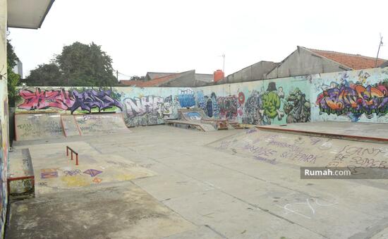 Detail Taman Graffiti Bekasi Nomer 32