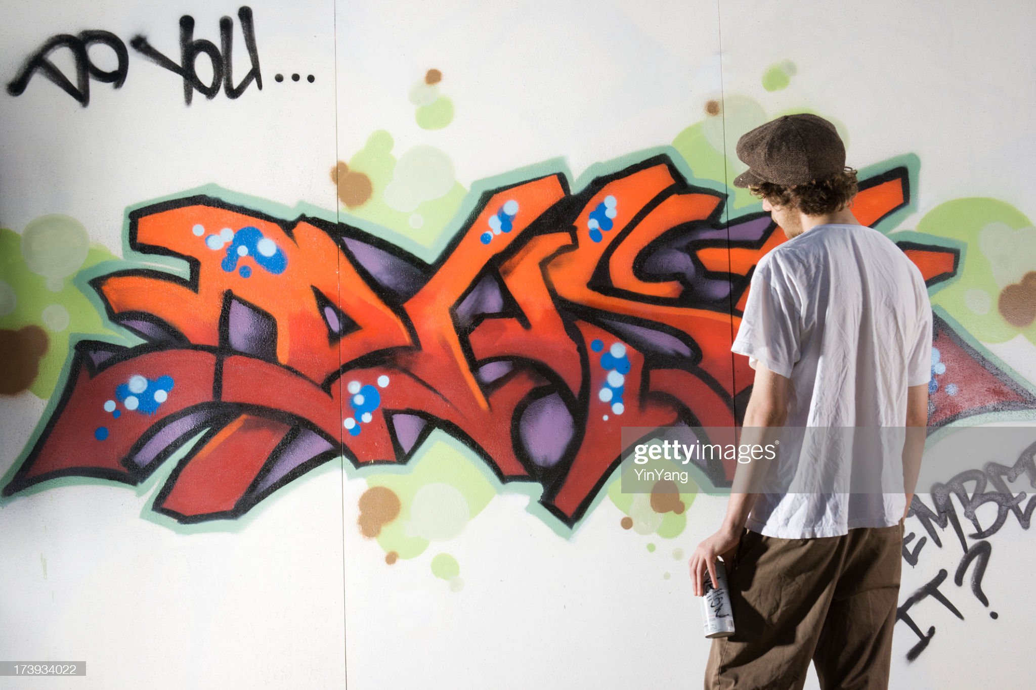 Detail Teenager Graffiti Nomer 32