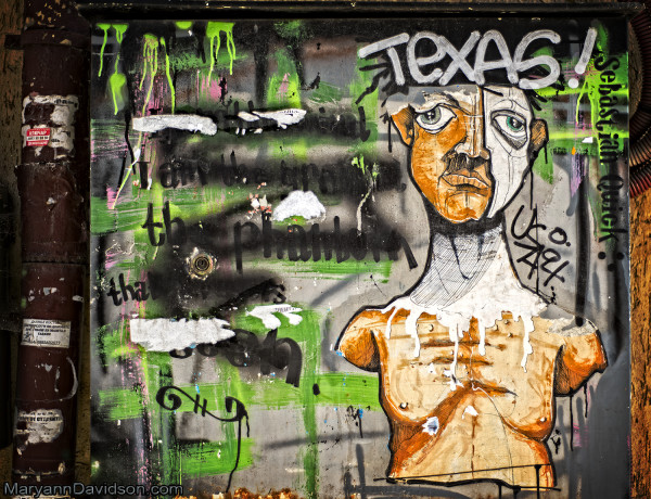 Detail Texas Graffiti Sofia Nomer 7