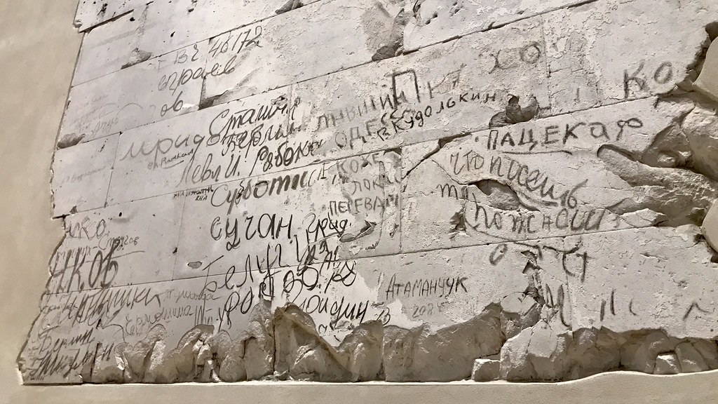 Detail The Reichstag Russian Graffiti Nomer 12