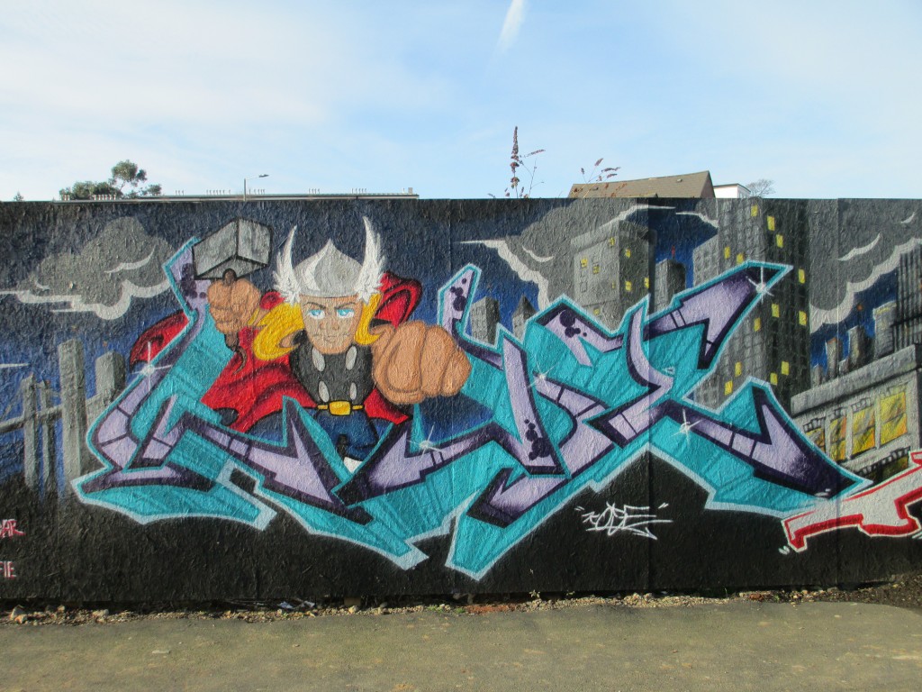 Detail Thor Graffiti Nomer 8