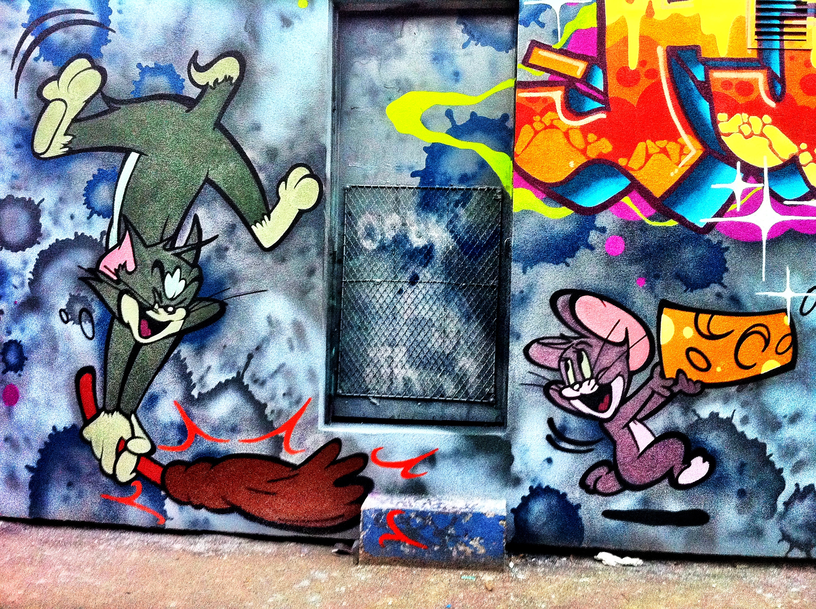 Detail Tom And Jerry Graffiti Nomer 18