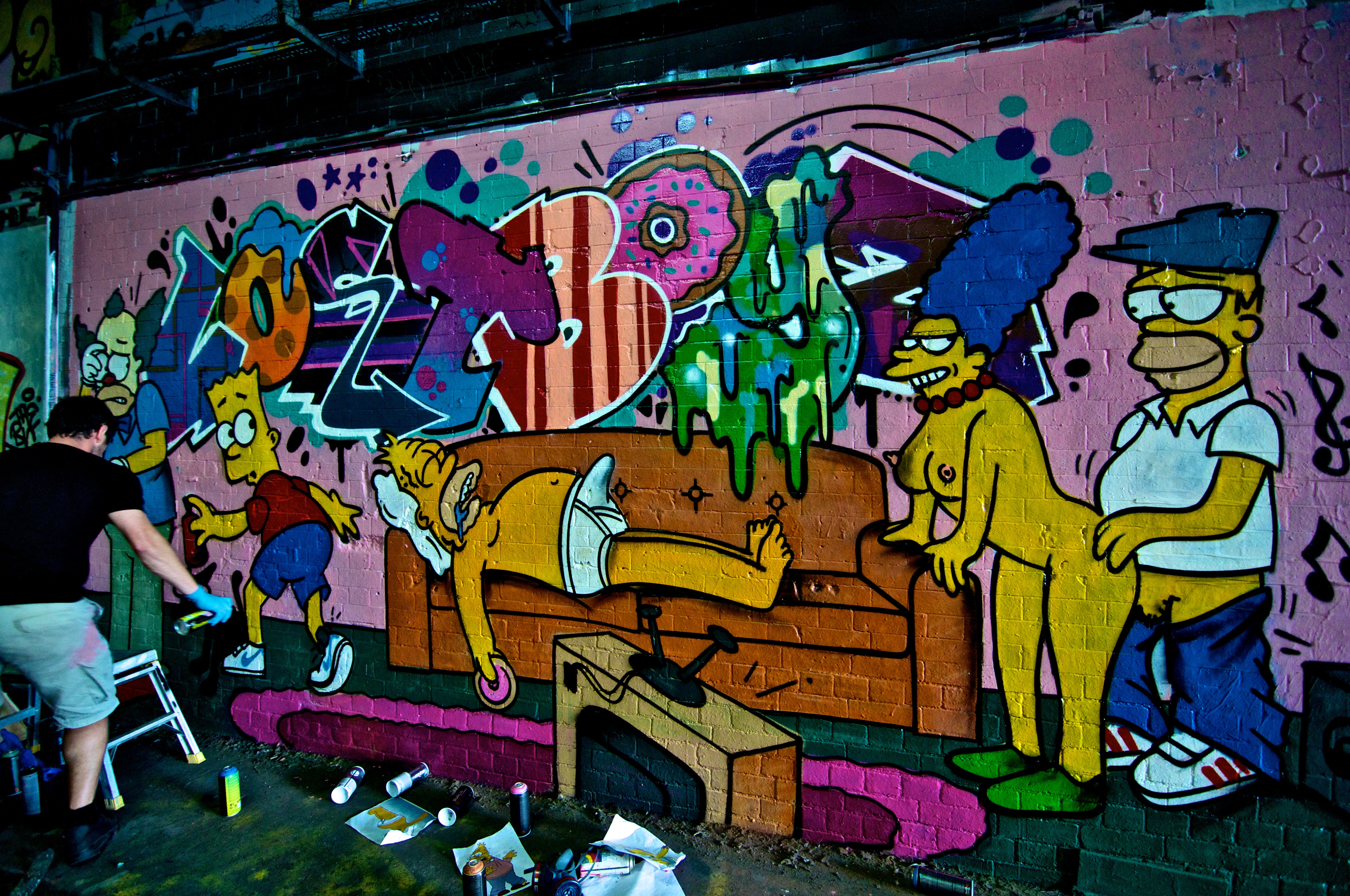 Detail Tom Graffiti Nomer 20
