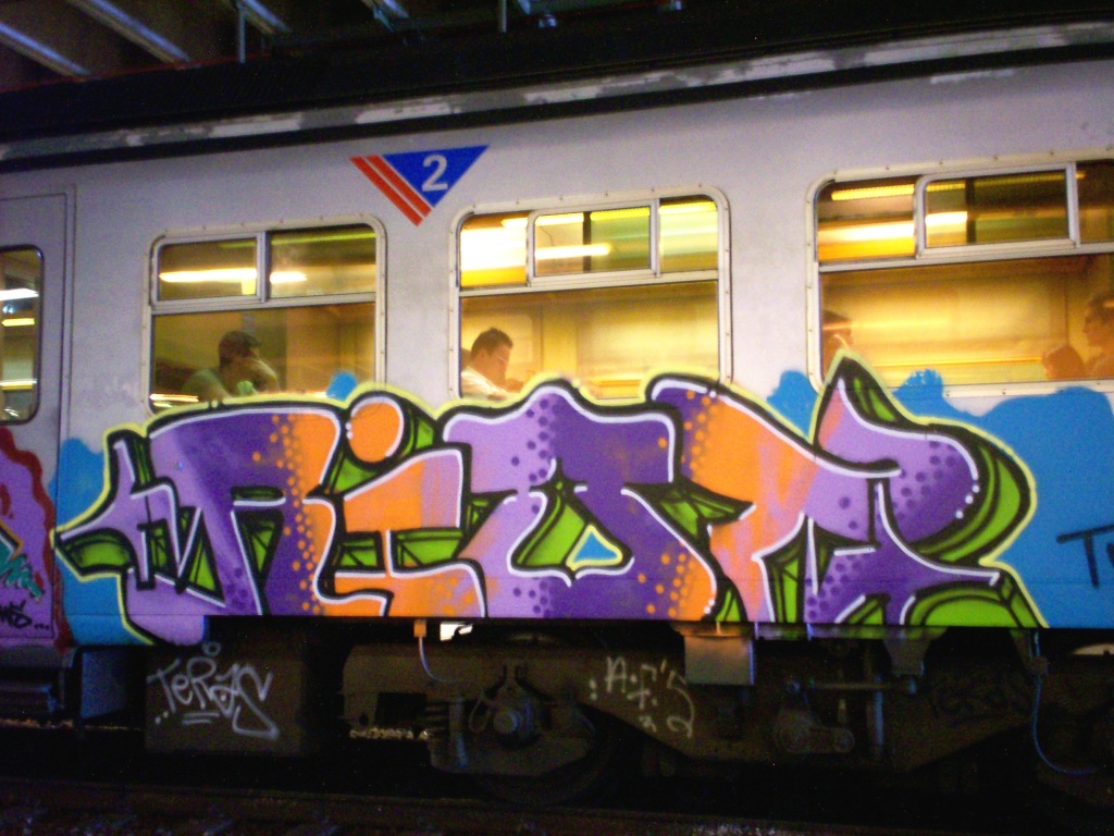 Detail Train Graffiti Art Nomer 26