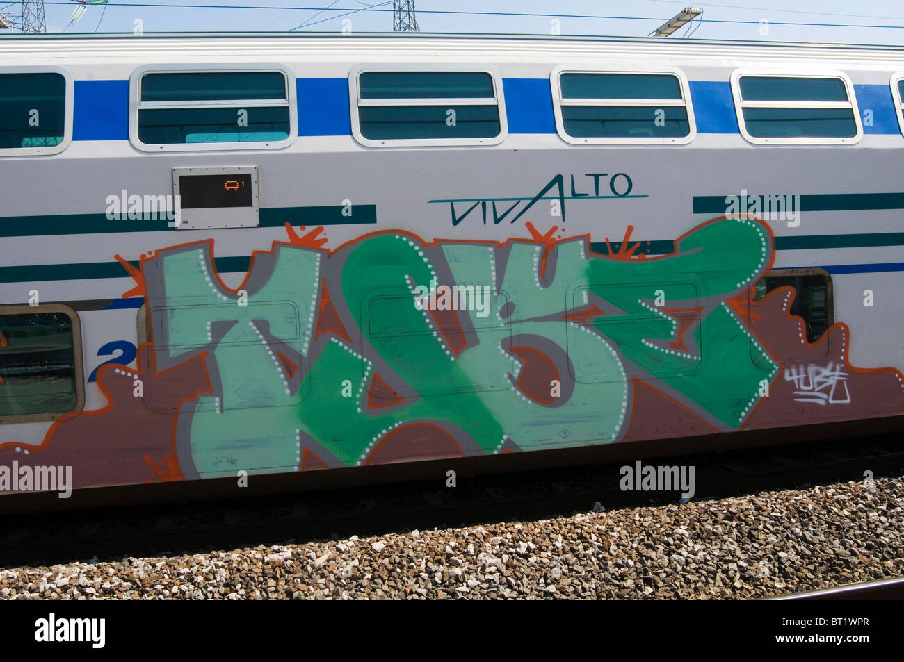 Detail Train Graffiti Art Nomer 40