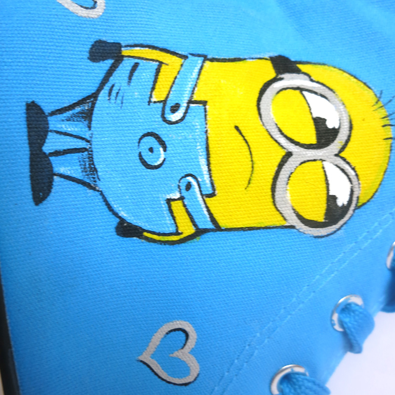 Detail Tulisan Minions Graffiti Nomer 22