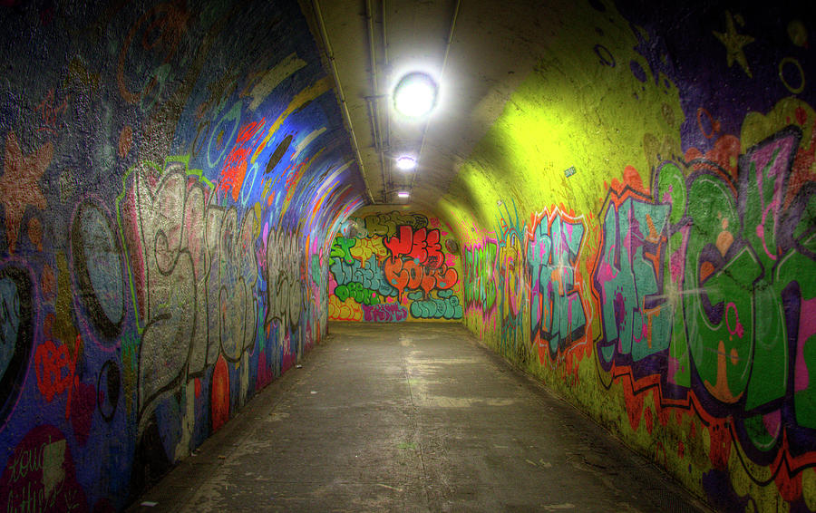 Detail Tunnel Graffiti Nomer 23