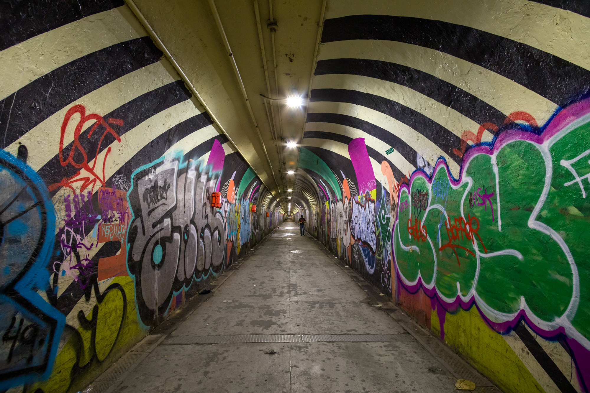 Detail Tunnel Graffiti Nomer 51
