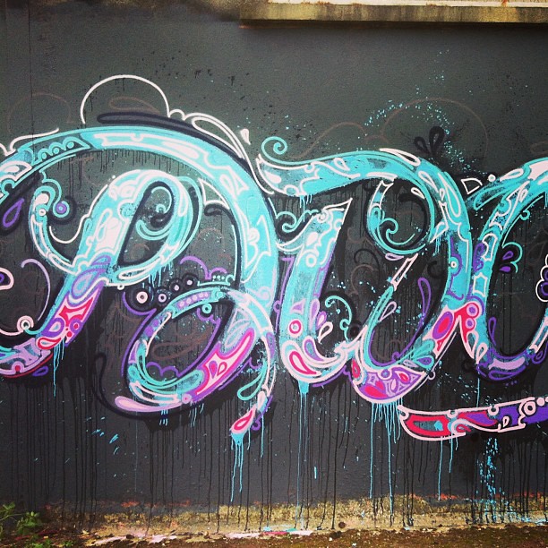 Detail Typo Graffiti Nomer 19