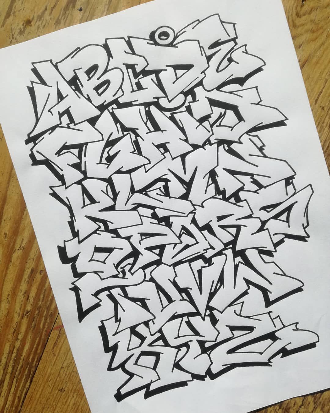Detail Typo Graffiti Nomer 20