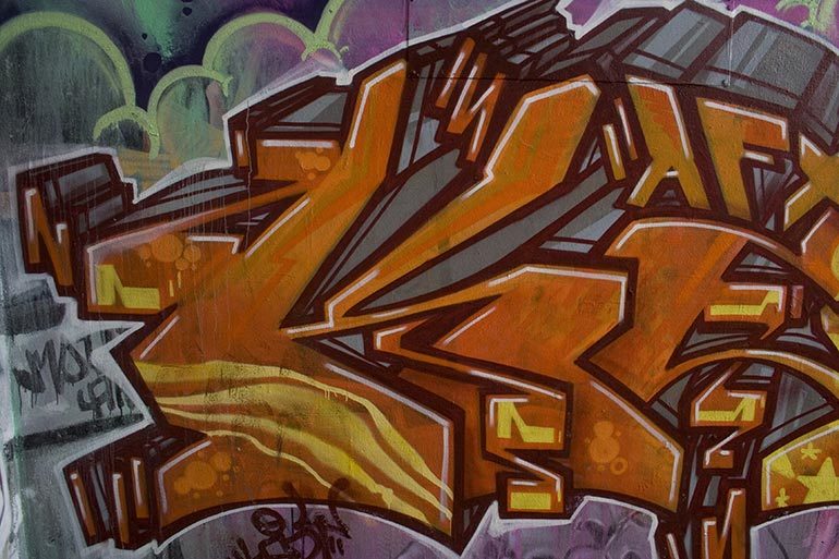 Detail Typo Graffiti Nomer 47