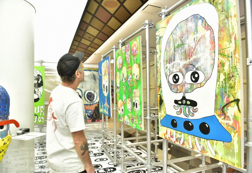 Detail Ufo Graffiti Nomer 22