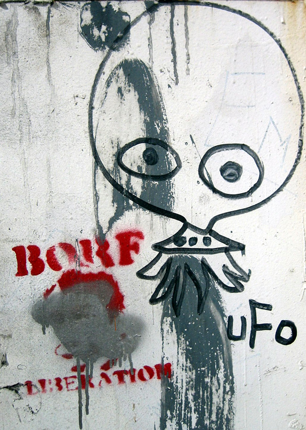 Detail Ufo Graffiti Nomer 7