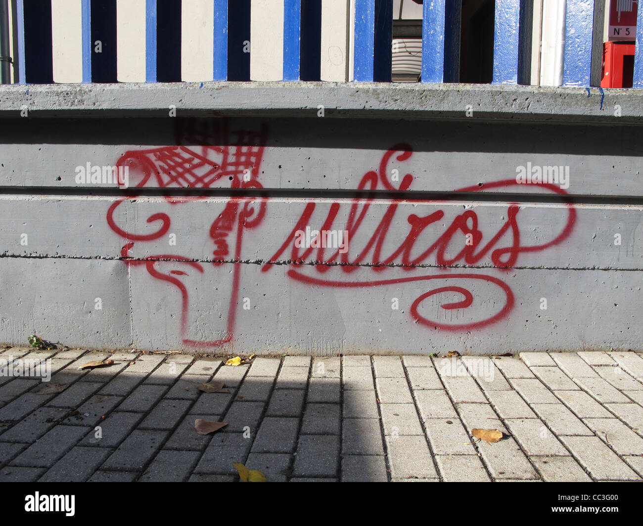Detail Ultras Graffiti Nomer 9