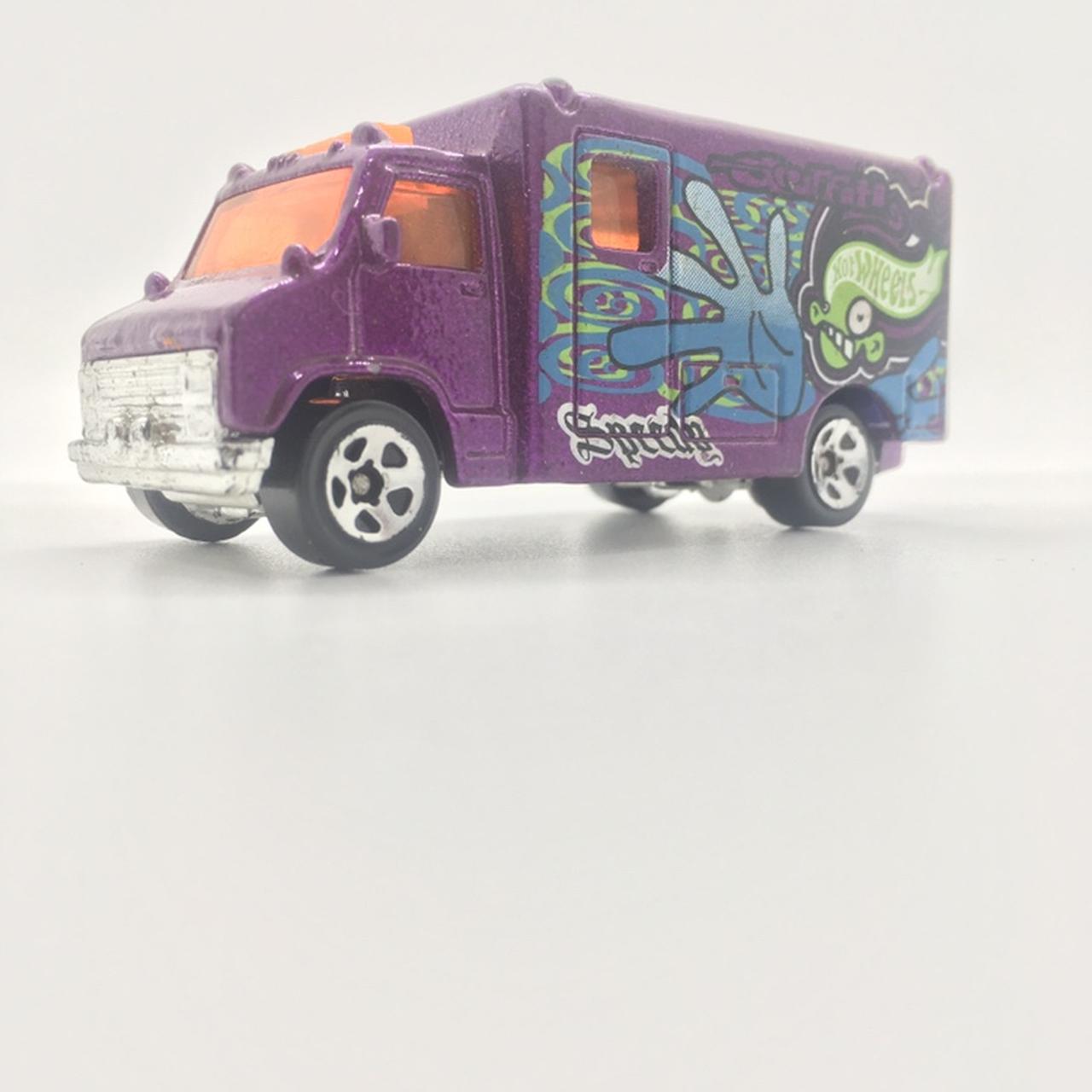 Detail Van Graffiti Hot Wheels Nomer 44