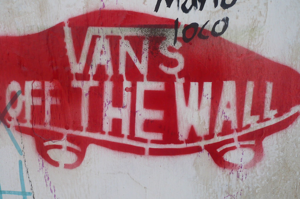 Detail Vans Logo Graffiti Nomer 51