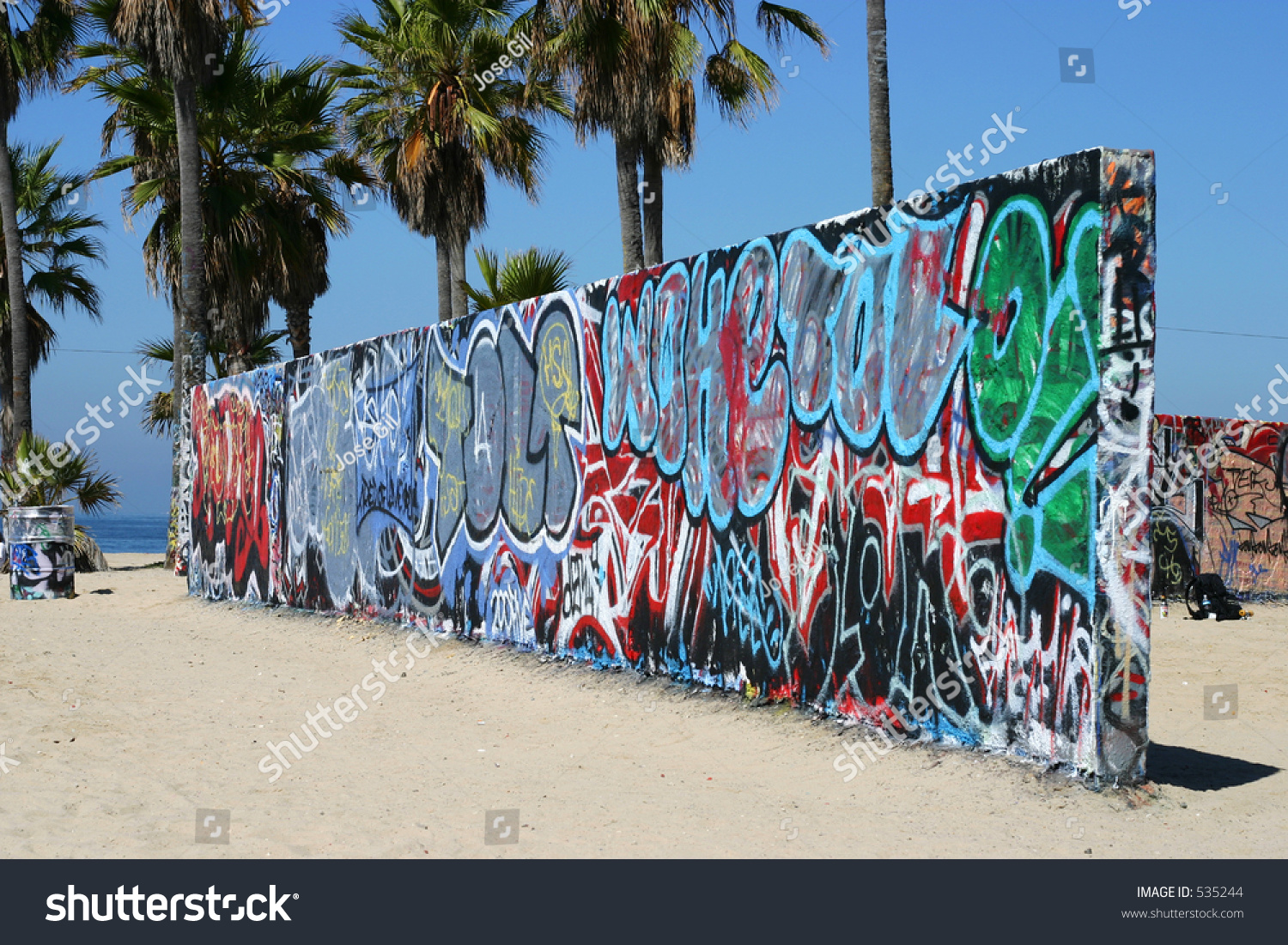 Detail Venice Beach Graffiti Wall Nomer 32