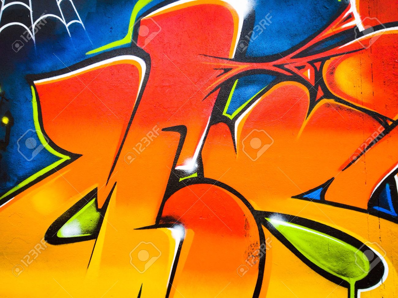 Detail Vibrant Graffiti Nomer 3