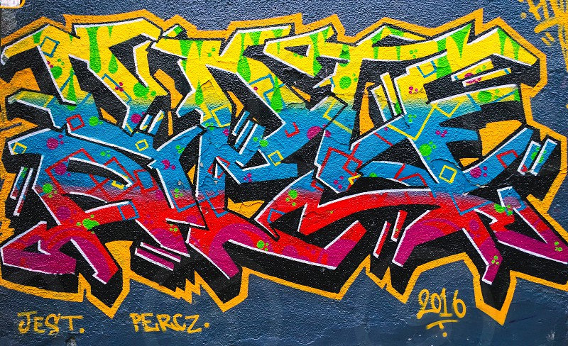 Detail Vibrant Graffiti Nomer 22