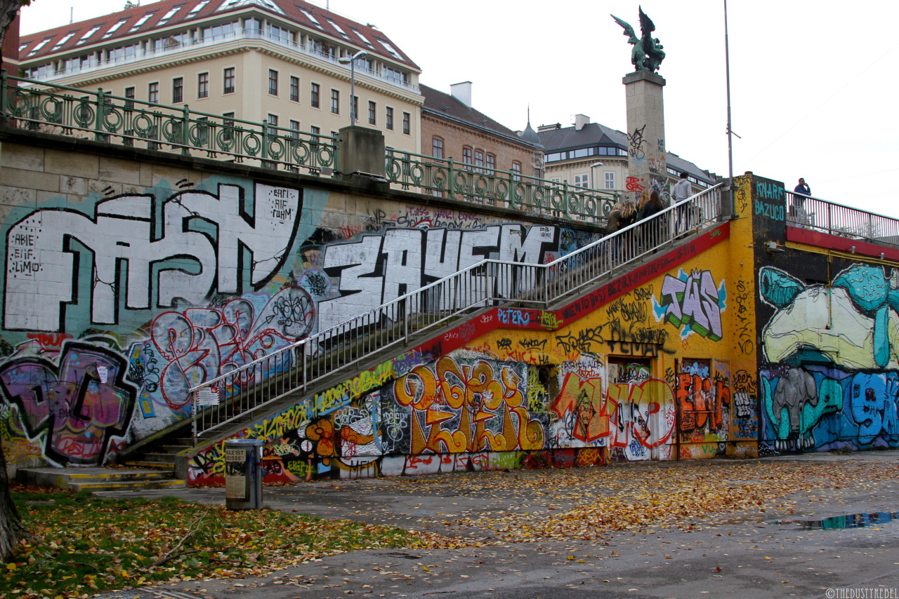 Detail Vienna Graffiti Nomer 9