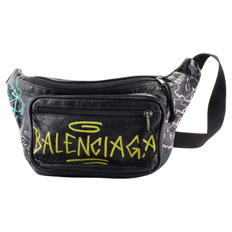 Detail Waist Bag Balenciaga Graffiti Nomer 16